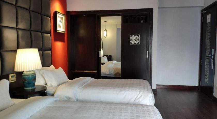 Church Boutique Hotel Hang Trong Hanoi Exterior photo