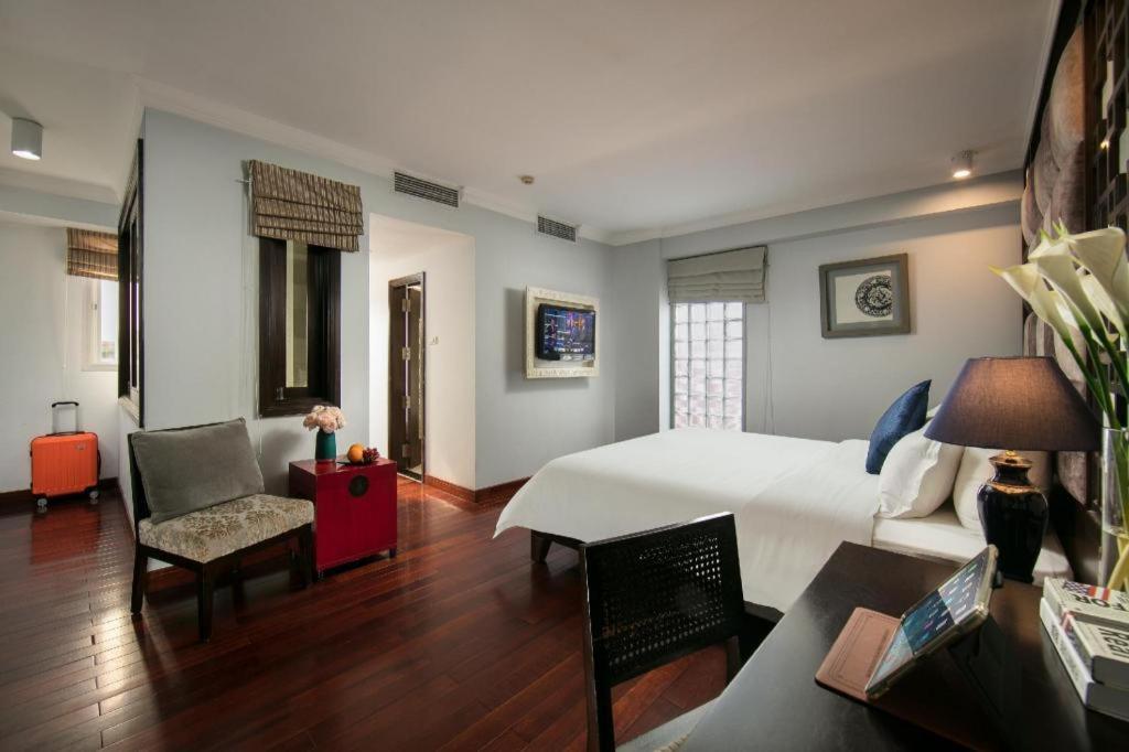 Church Boutique Hotel Hang Trong Hanoi Exterior photo