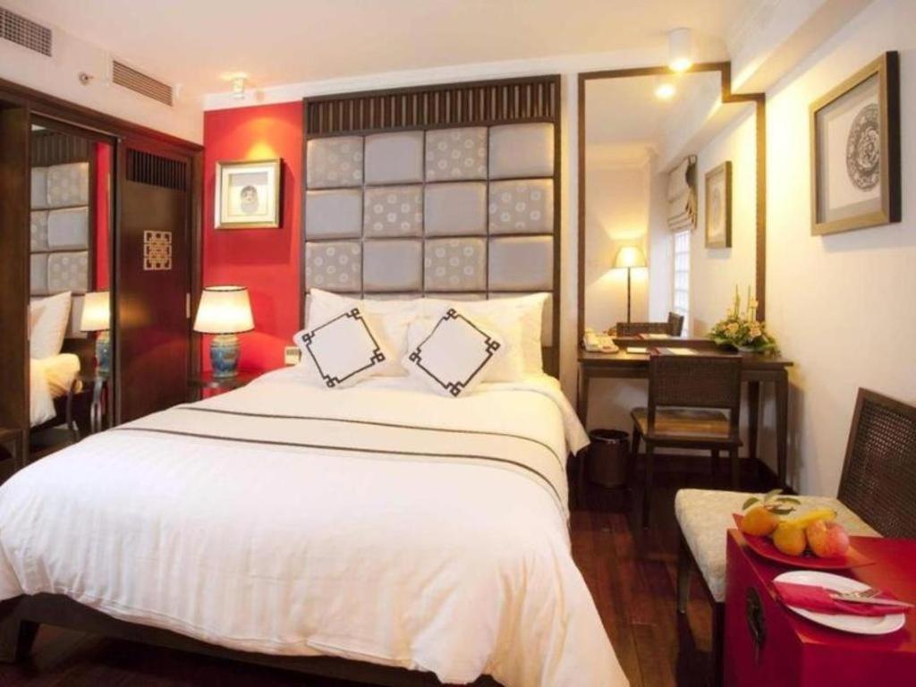 Church Boutique Hotel Hang Trong Hanoi Exterior photo