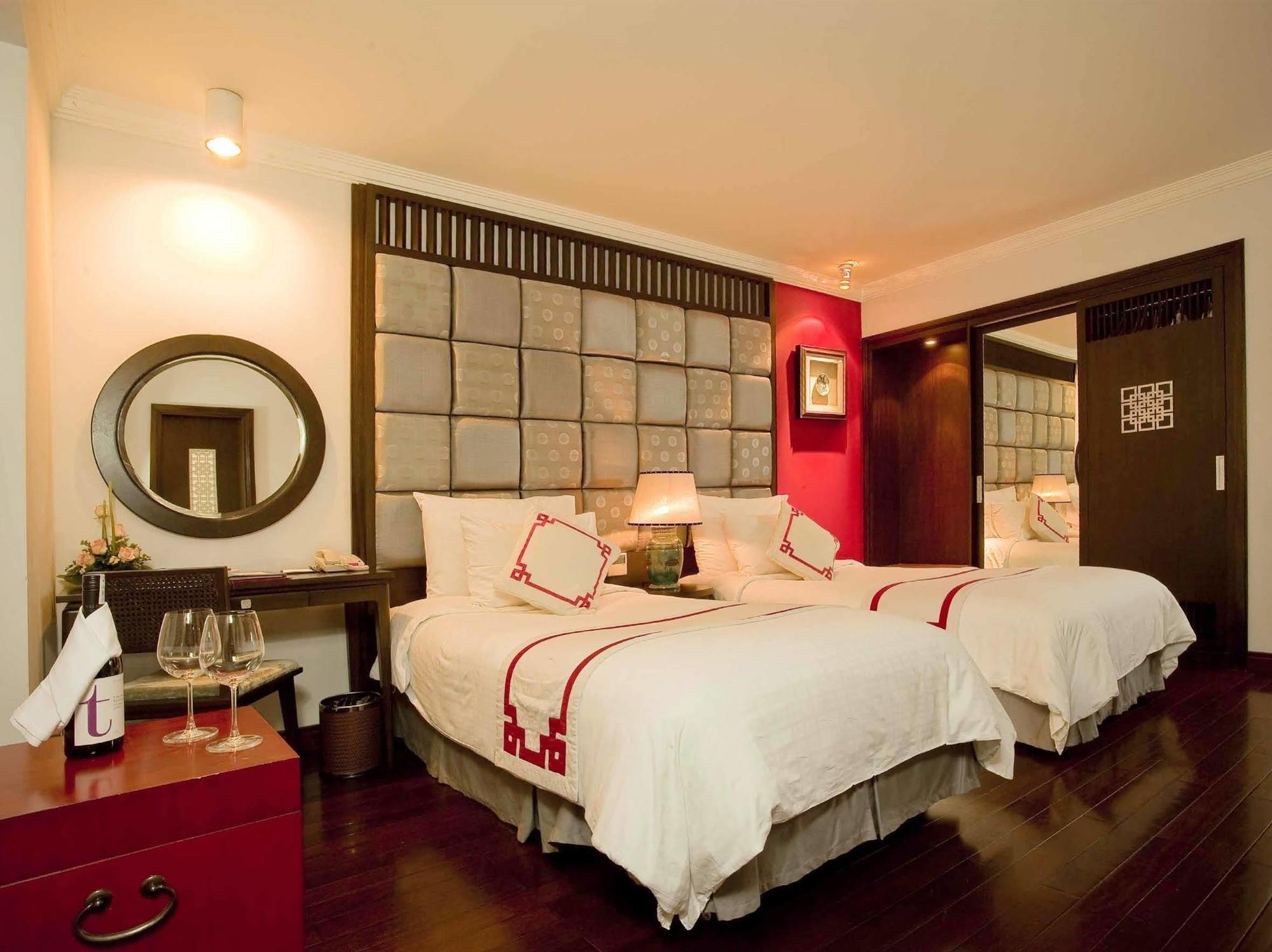 Church Boutique Hotel Hang Trong Hanoi Exterior photo